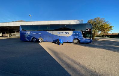  Tot in de kleinste hoekjes gaan ze bij Autocars Neyens